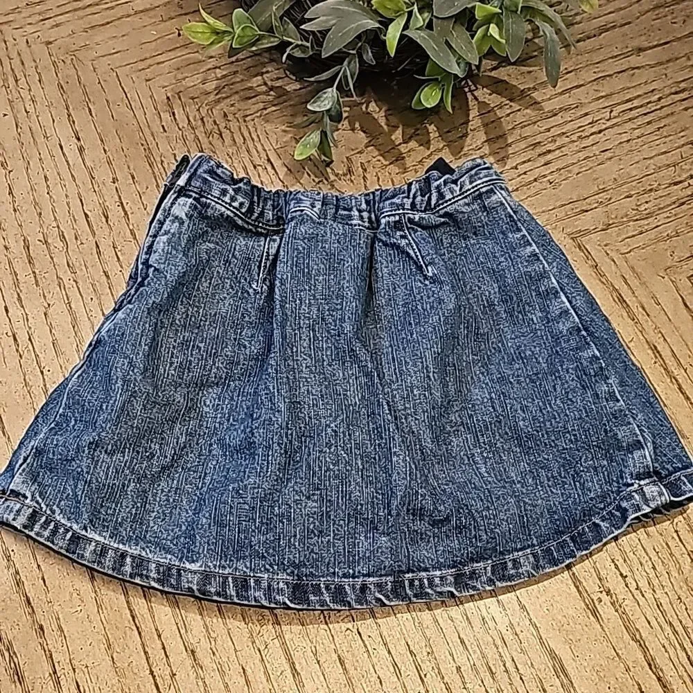 Jean skirt with shorts size 4 Gymboree